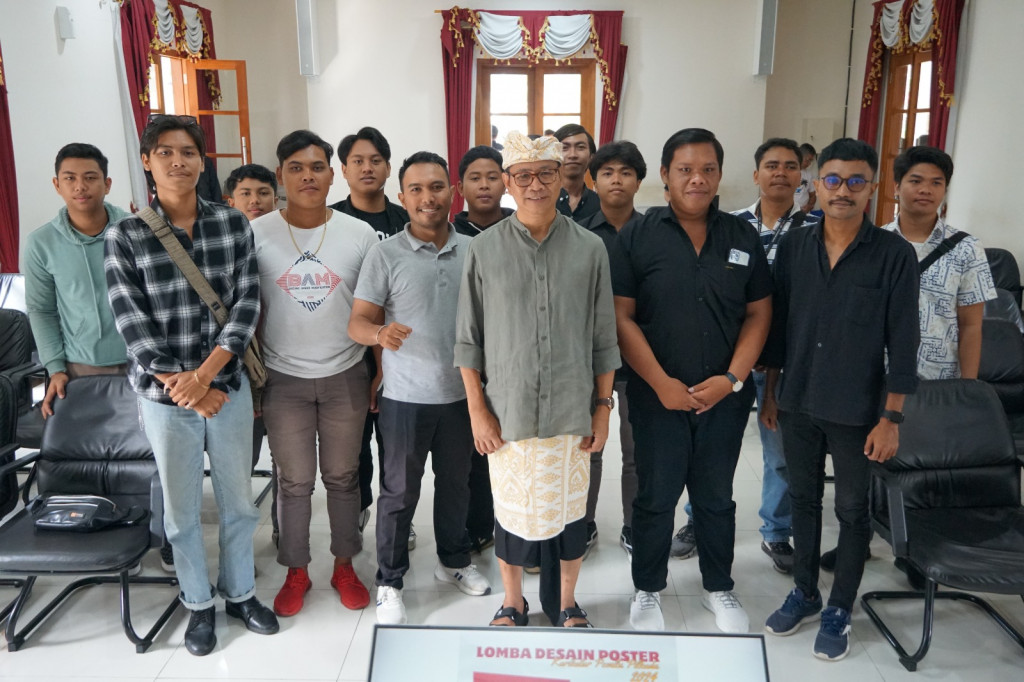 Wabup Ketut Suiasa Terima Pendiri Media Sosial Melajah